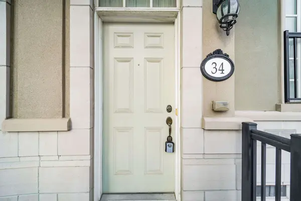 34 Bonnycastle RD, Markham, ON L6G 0C2