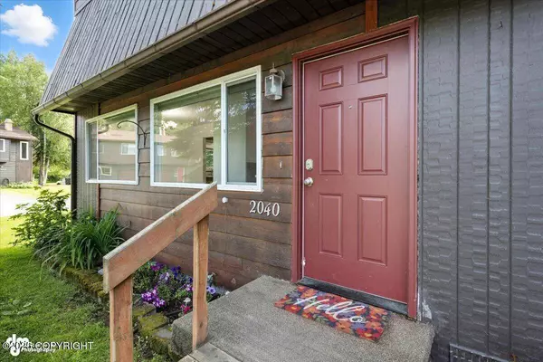2040 Minerva WAY, Anchorage, AK 99515