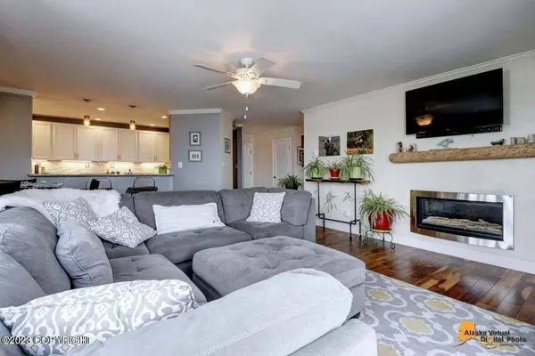1300 W 7th AVE #301, Anchorage, AK 99501