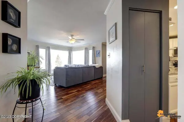 1300 W 7th AVE #301, Anchorage, AK 99501