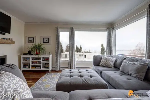 1300 W 7th AVE #301, Anchorage, AK 99501