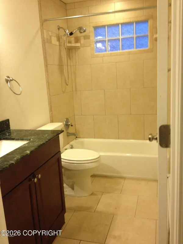 4136 San Roberto AVE, Anchorage, AK 99508