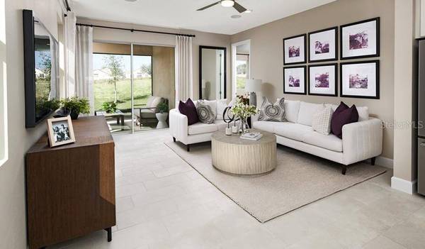 808 BLUE CREEK DR, Haines City, FL 33844