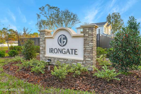 5646 TOMAHAWK LAKE DR, Jacksonville, FL 32254