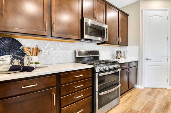 4076 BANNOCK AVE, Tavares, FL 32778