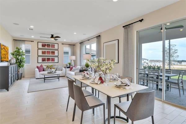 327 ALEXANDRITE ST, Deland, FL 32720