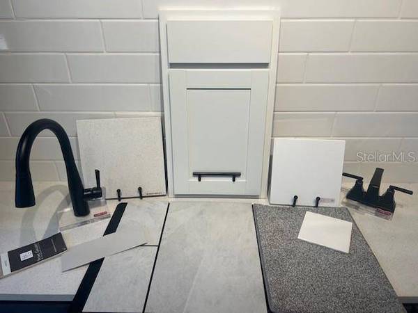 306 ALEXANDRITE ST, Deland, FL 32720