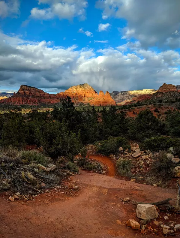 Buying in Sedona? The Shifts Shaping Real Estate in 2025