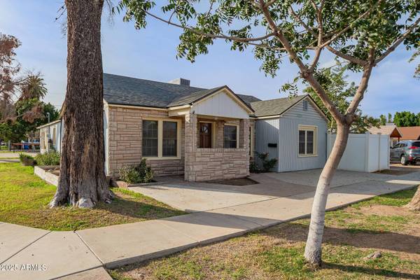 101 W PARK Avenue, Gilbert, AZ 85233