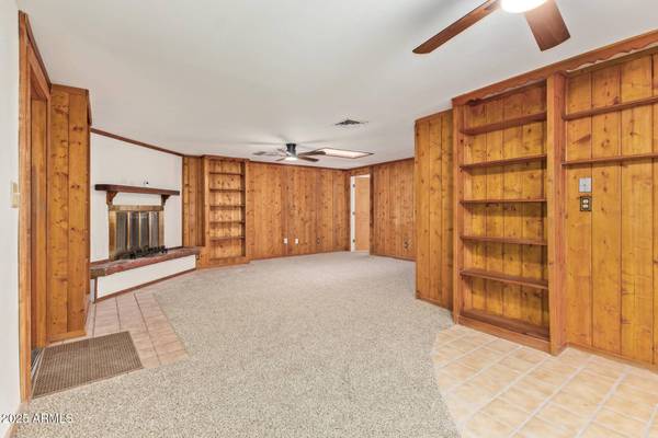 101 W PARK Avenue, Gilbert, AZ 85233