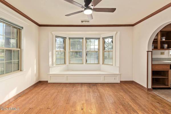 101 W PARK Avenue, Gilbert, AZ 85233