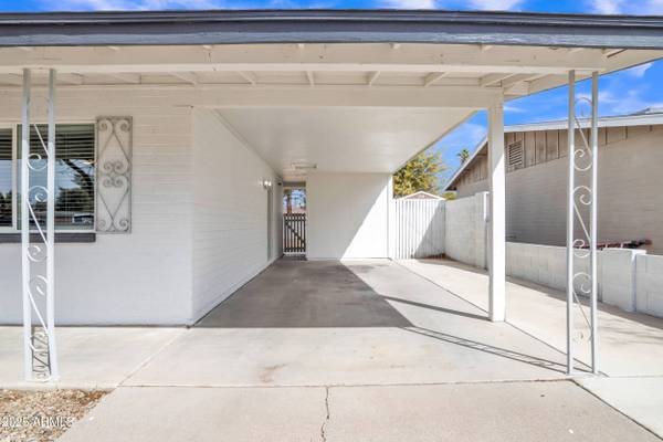 7526 E DRUMMER Avenue, Mesa, AZ 85208