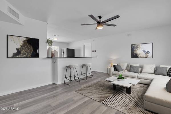 7526 E DRUMMER Avenue, Mesa, AZ 85208
