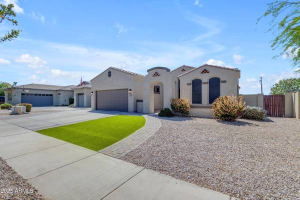 18437 E CELTIC MANOR Drive, Queen Creek, AZ 85142