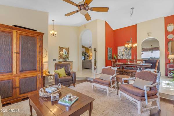 10939 E KALIL Drive, Scottsdale, AZ 85259