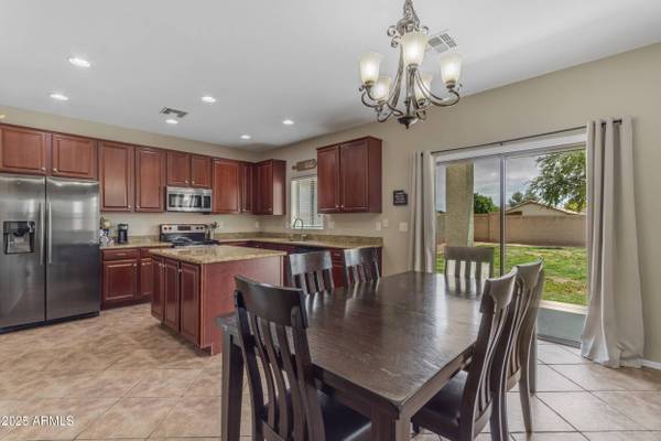 1237 W AGRARIAN HILLS Drive, San Tan Valley, AZ 85143