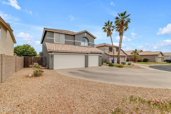 1405 S HONEYSUCKLE Circle, Gilbert, AZ 85296