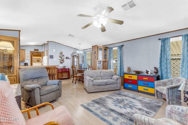 2175 W SOUTHERN Avenue #242, Apache Junction, AZ 85120