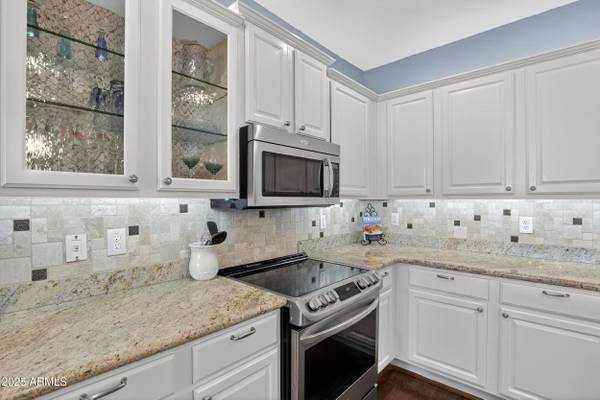 984 E ROJO Way, Gilbert, AZ 85297