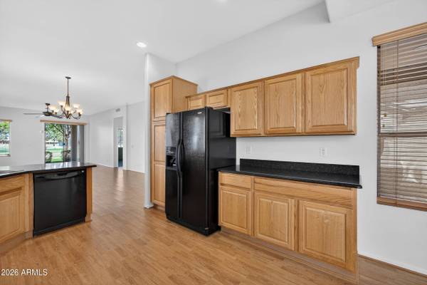 24611 S GOLFVIEW Drive, Sun Lakes, AZ 85248