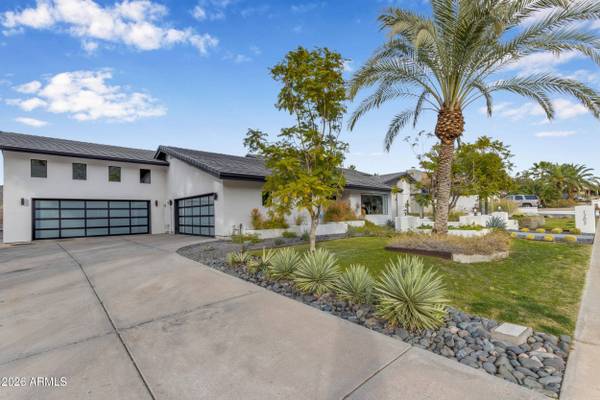 1202 W DAHLIA Drive, Phoenix, AZ 85029