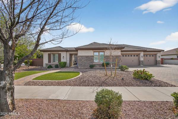 19941 E CAMACHO Road, Queen Creek, AZ 85142