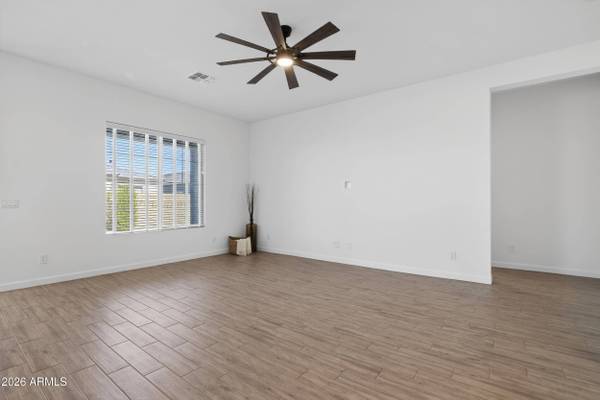 22642 E ROUNDUP Way, Queen Creek, AZ 85142