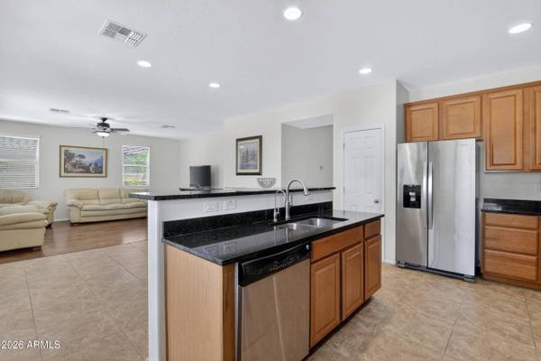 874 E FURNESS Drive, Gilbert, AZ 85297