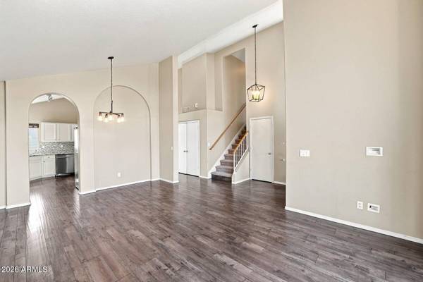 181 S TIAGO Drive, Gilbert, AZ 85233