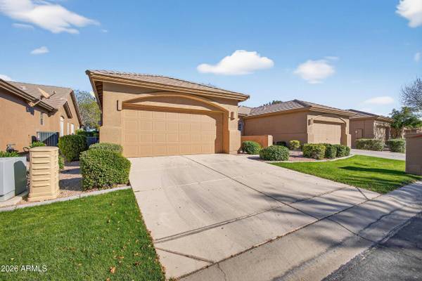24611 S GOLFVIEW Drive