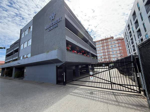 755 Hillside Ave #306, Victoria, BC V8T 5B3