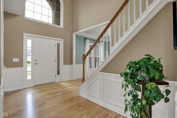 9253 Windrift WAY, Zionsville, IN 46077