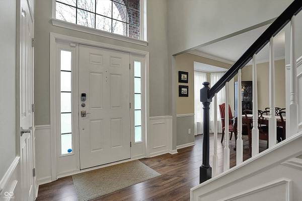 6037 Porter LN, Noblesville, IN 46062