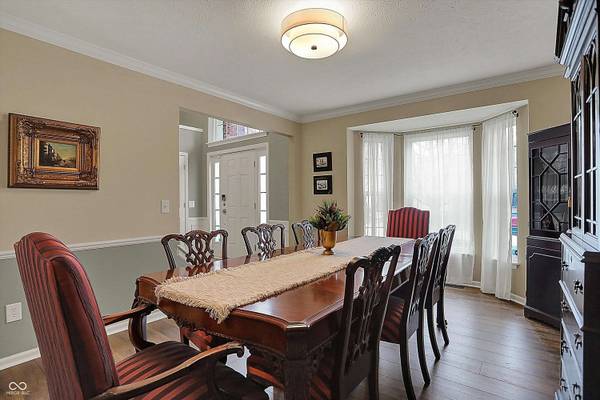 6037 Porter LN, Noblesville, IN 46062