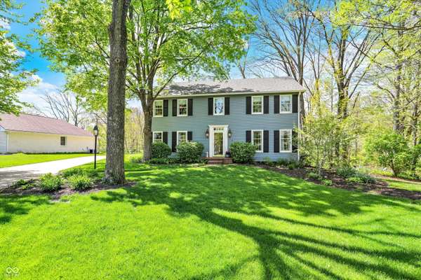 70 Williamsburg CT, Zionsville, IN 46077