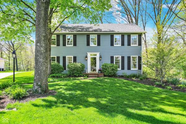 70 Williamsburg CT, Zionsville, IN 46077