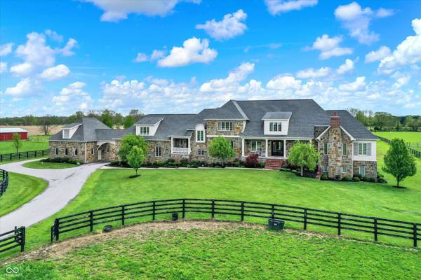 1581 S 825 E, Zionsville, IN 46077