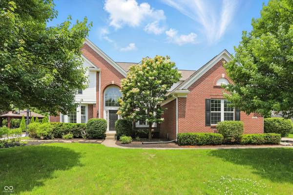 9318 Windrift WAY, Zionsville, IN 46077