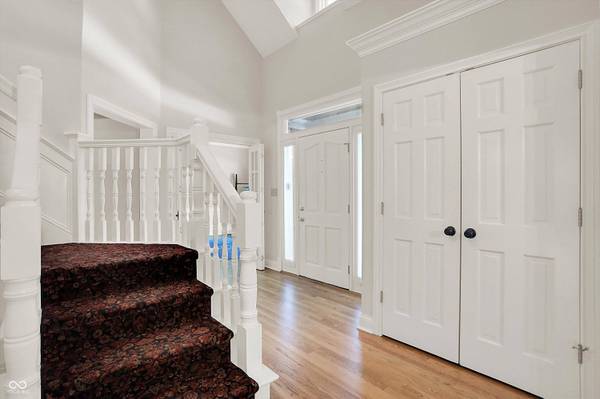 9015 Admirals Pointe DR, Indianapolis, IN 46236