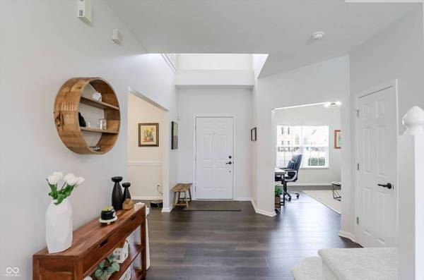 12958 Quarterback LN, Fishers, IN 46037