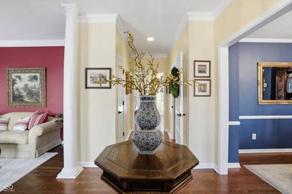 4694 Austin TRCE, Zionsville, IN 46077