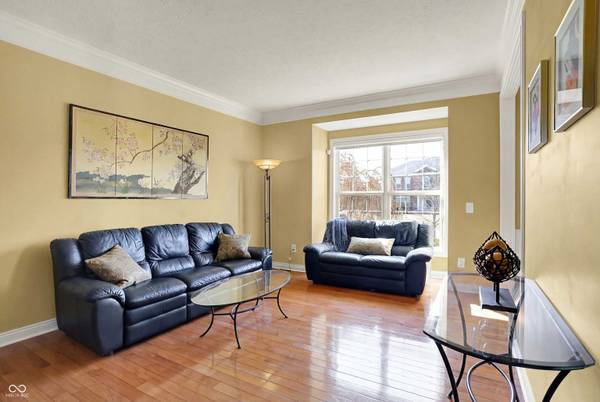 8944 Spring Violet PL, Zionsville, IN 46077