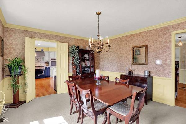 80 Williamsburg CT, Zionsville, IN 46077