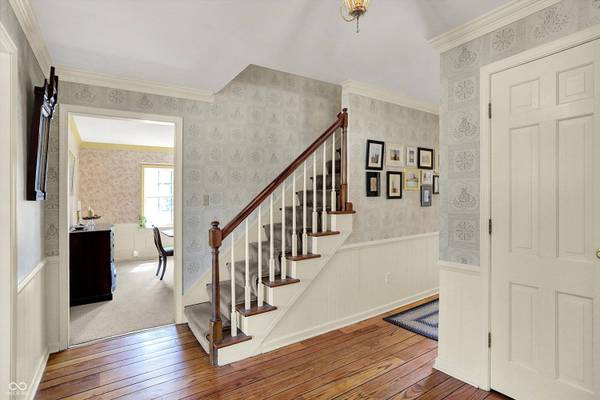 80 Williamsburg CT, Zionsville, IN 46077