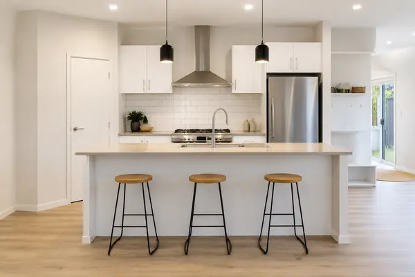 123 Main St, San Francisco, CA 94105-1804