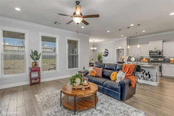 106 Brimestone Loop, Benton, LA 71006