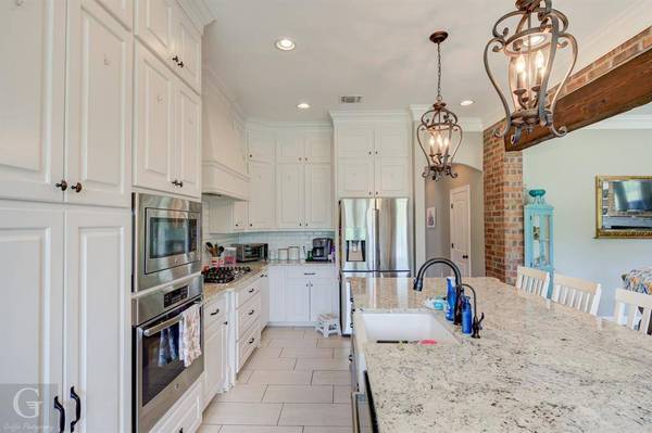 1029 Spanish Moss Circle, Bossier City, LA 71111