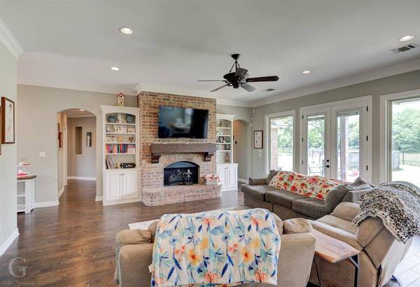 1029 Spanish Moss Circle, Bossier City, LA 71111