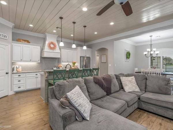 408 Halifax Circle, Benton, LA 71006
