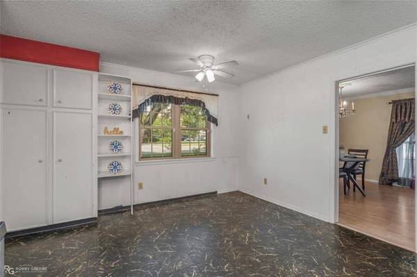 400 Plaza Circle, Bossier City, LA 71111